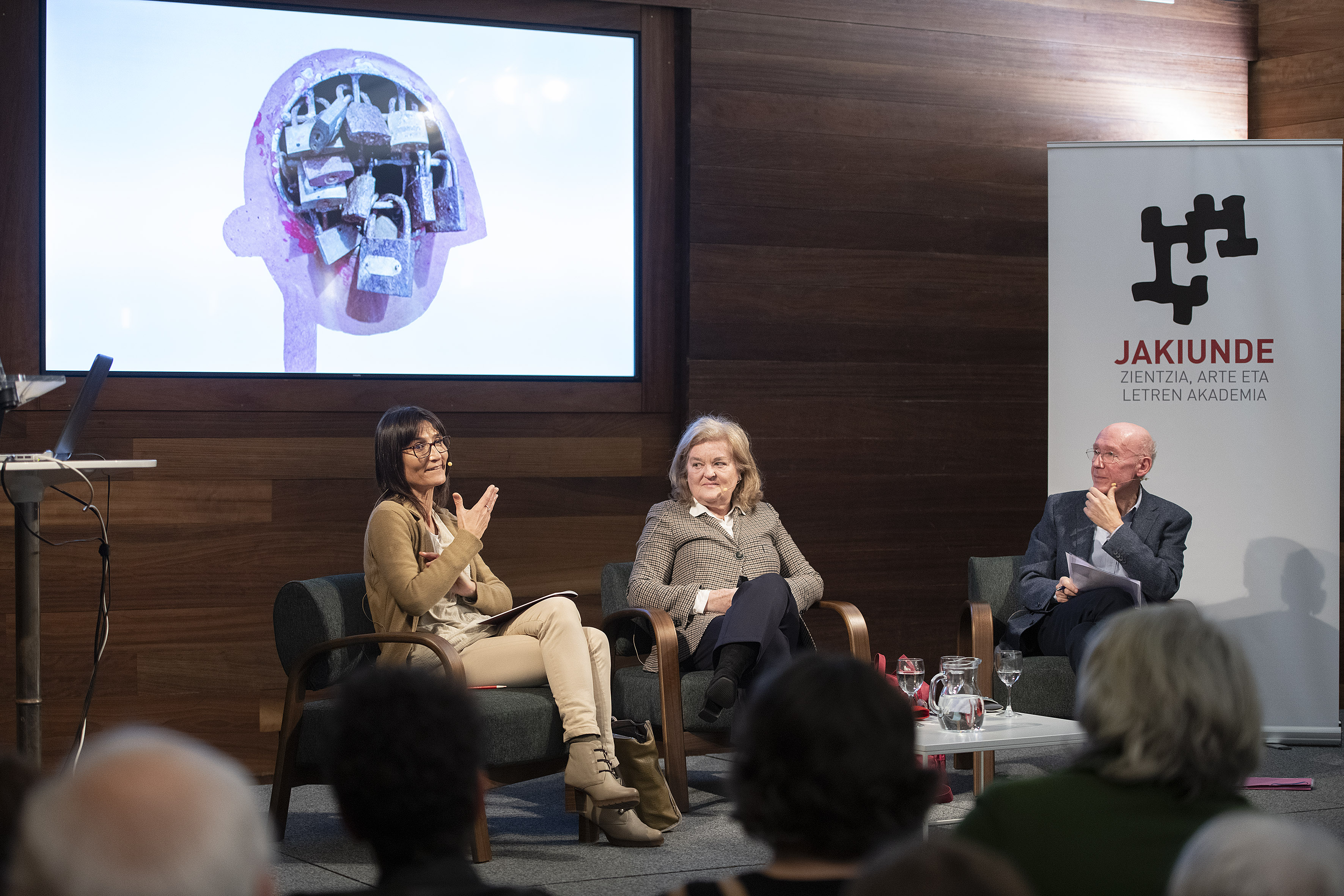 Moldeando el cerebro humano en la infancia 
