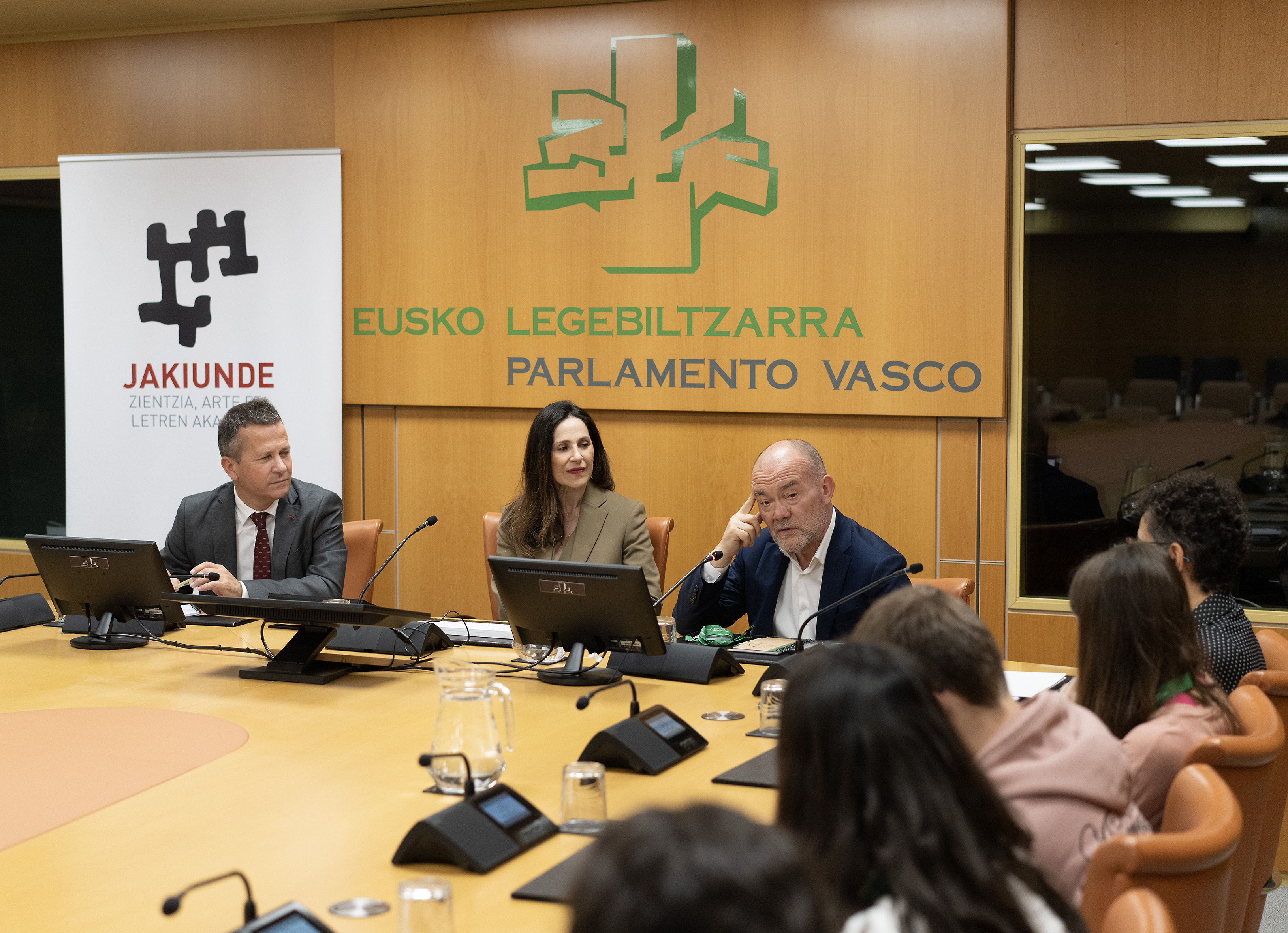 Acto de entrega certificados Jakin-Mina en Gasteiz