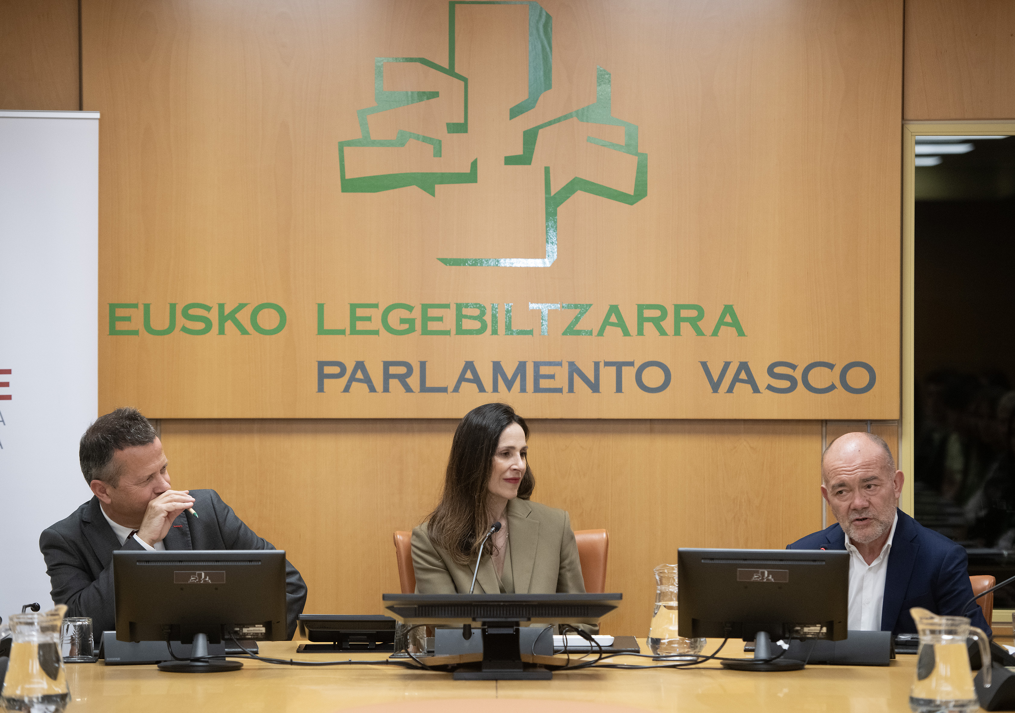 Acto de entrega certificados Jakin-Mina en Gasteiz