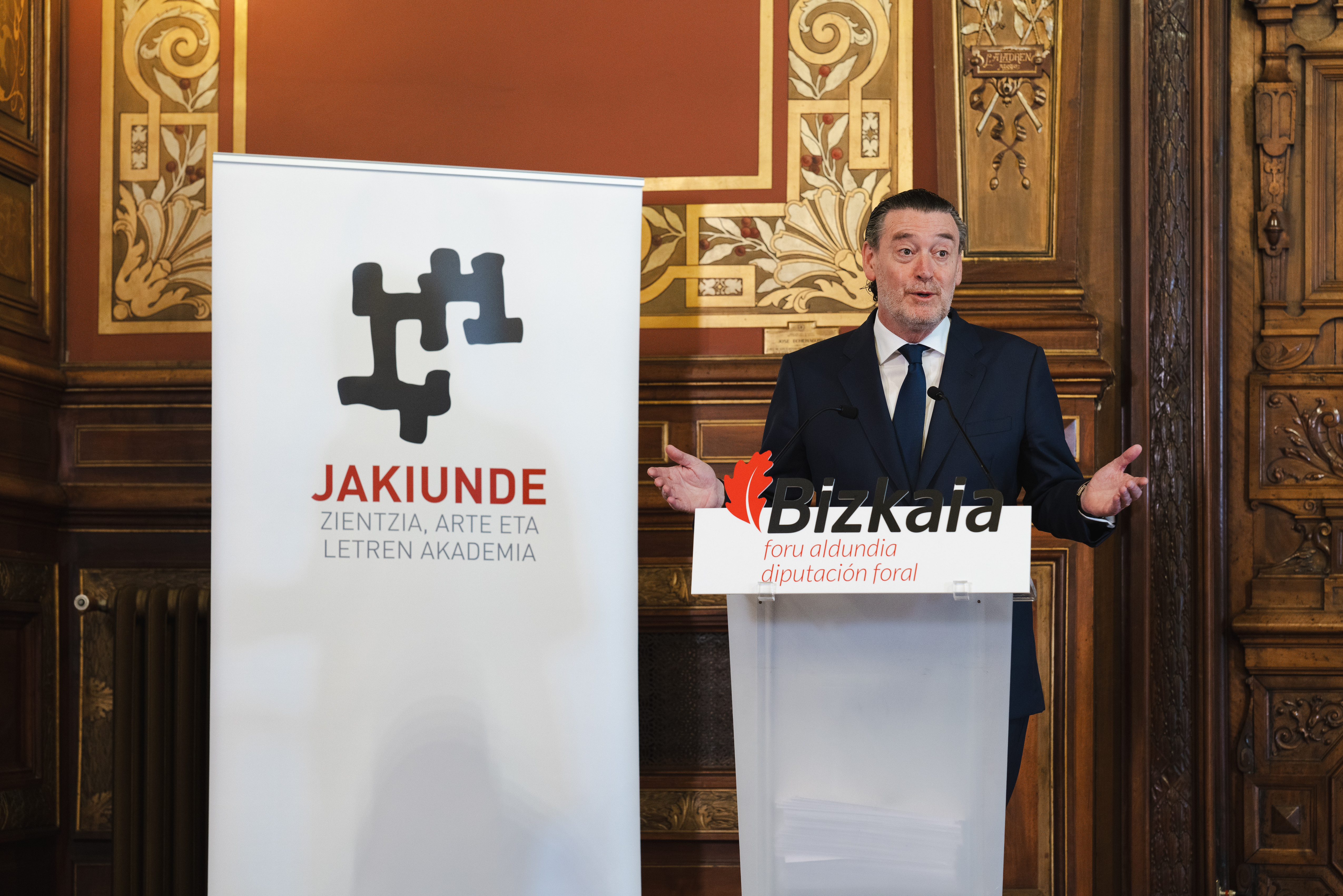 Acto de entrega de certificados Jakin-mina en Bilbao