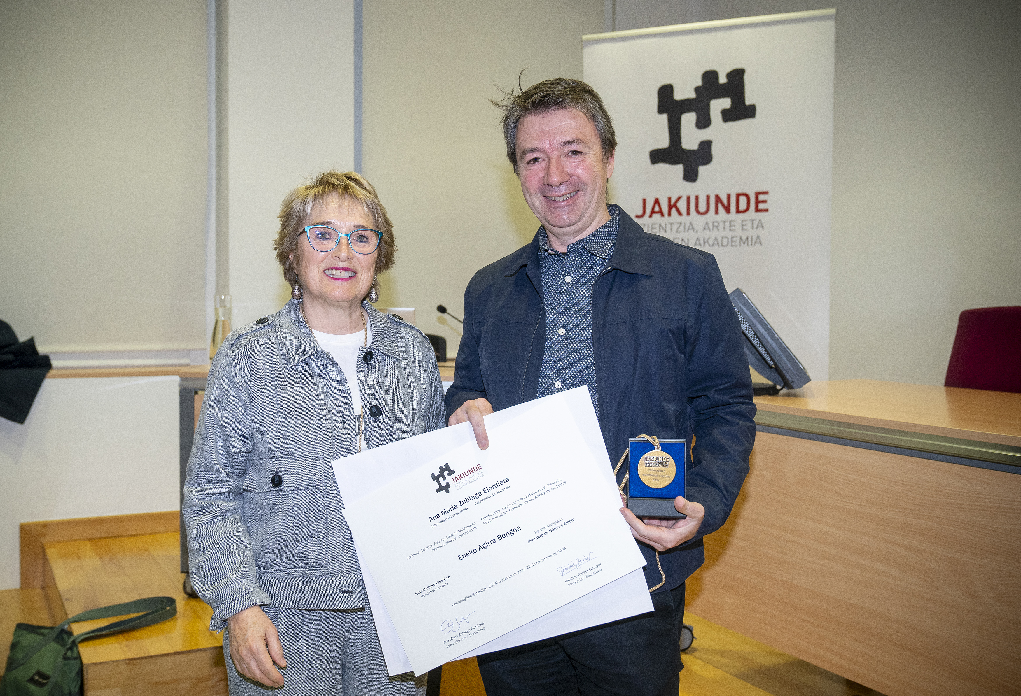 Jakiunderen Bilkura UPV/EHUn Gasteizen